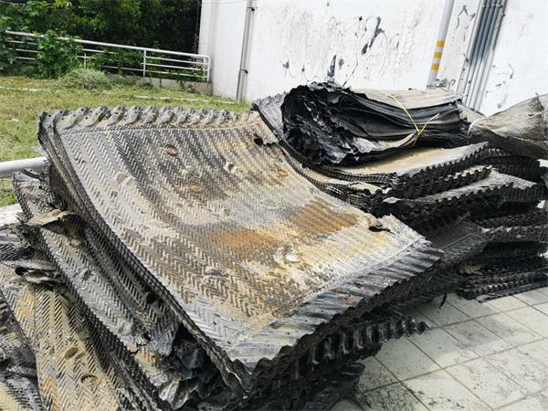 中空冷卻塔產(chǎn)生水垢后的不利影響(冷卻塔清洗規(guī)程)