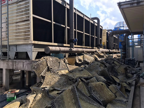 閉式冷卻塔選型時管道壓損的測算