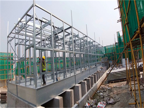 冷卻塔廠家如何解決玻璃鋼冷卻塔的噪音及振蕩問(wèn)題(