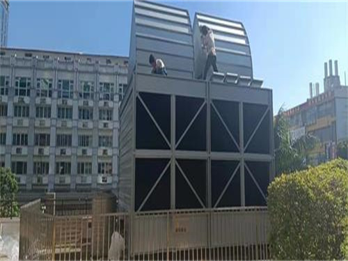 玻璃鋼冷卻塔振動(dòng)聲響大減小方法(玻璃鋼冷卻塔消聲方法)