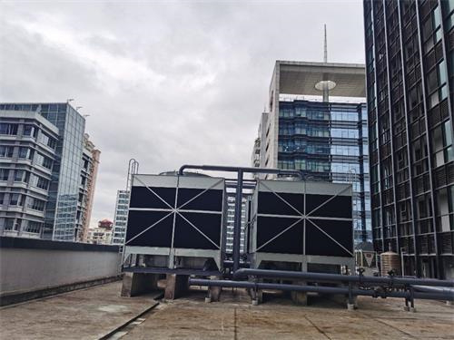 玻璃鋼冷卻塔和傳統(tǒng)冷卻塔之優(yōu)勢(玻璃鋼冷卻塔優(yōu)點)