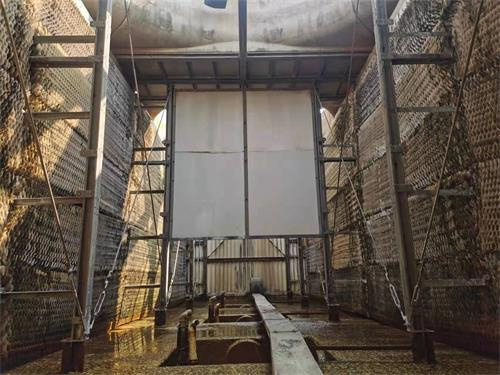 冷卻塔維修廠家談玻璃鋼冷卻塔減速機的主要部件與維