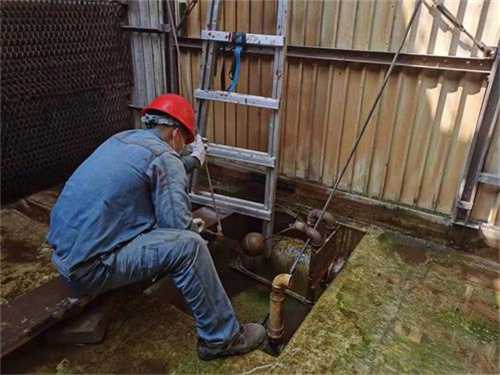 玻璃鋼冷卻塔的優(yōu)質(zhì)功能決議運用工夫長度？(玻璃鋼冷