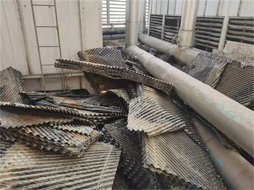 閉式冷卻塔是制冷設(shè)備依據(jù)在哪？(制冷主機與冷卻塔的